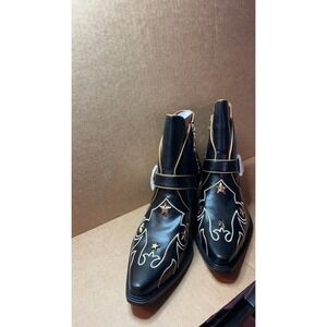 Black Western Style Embroidered Leather Boots